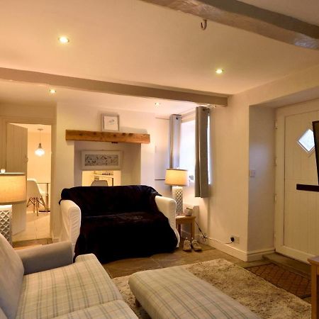 Pass The Keys Scampton Cottage Lincoln Exterior photo